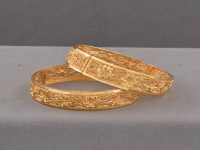 Bangles - DCC839