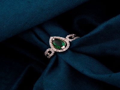 Finger Ring - ZAFR26RDG