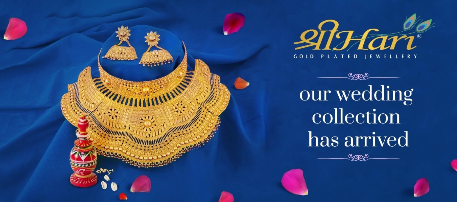 Top Designer Gold Earring Collections Are Here! • South India Jewels | Gold  earrings designs, Gold jewelry simple, Antique gold earrings
